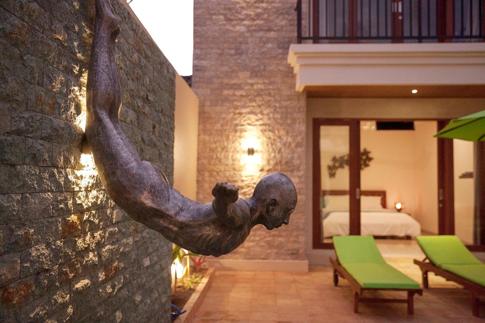 Pineapple Villa Sanur ภายนอก รูปภาพ