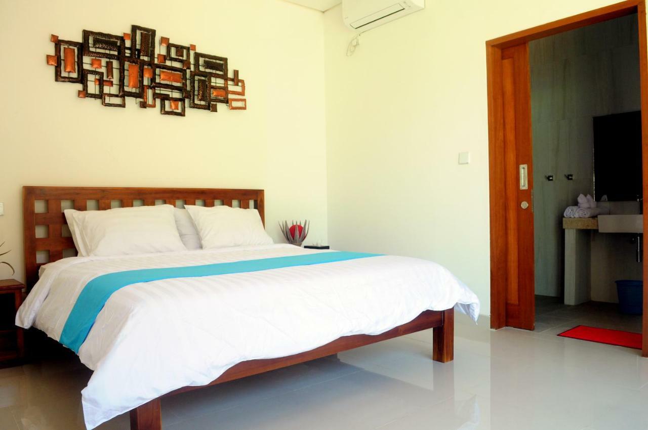 Pineapple Villa Sanur ภายนอก รูปภาพ