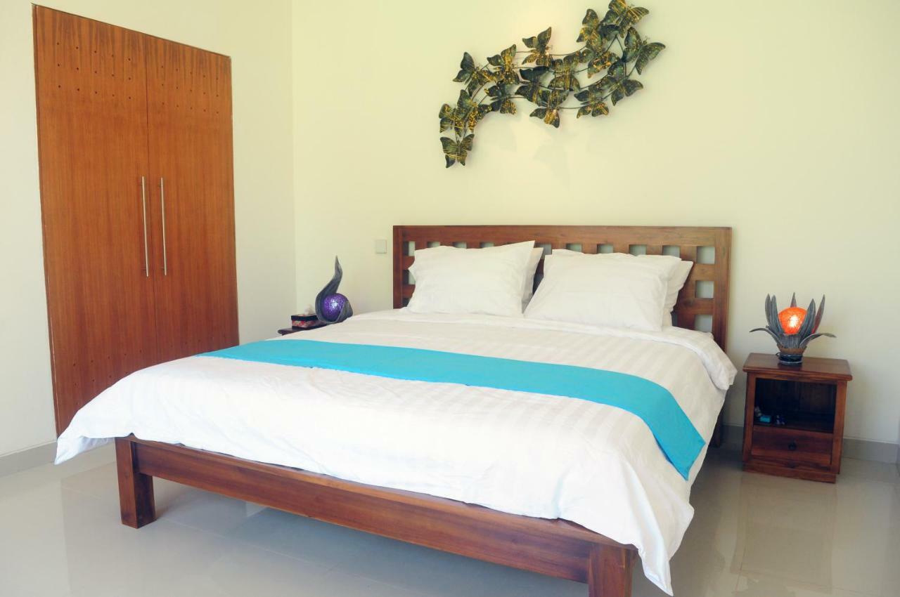 Pineapple Villa Sanur ภายนอก รูปภาพ